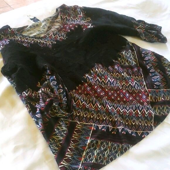 4@30.00 or 20.00 Ladies Blouse by CODE BLUE - Picture 11 of 11